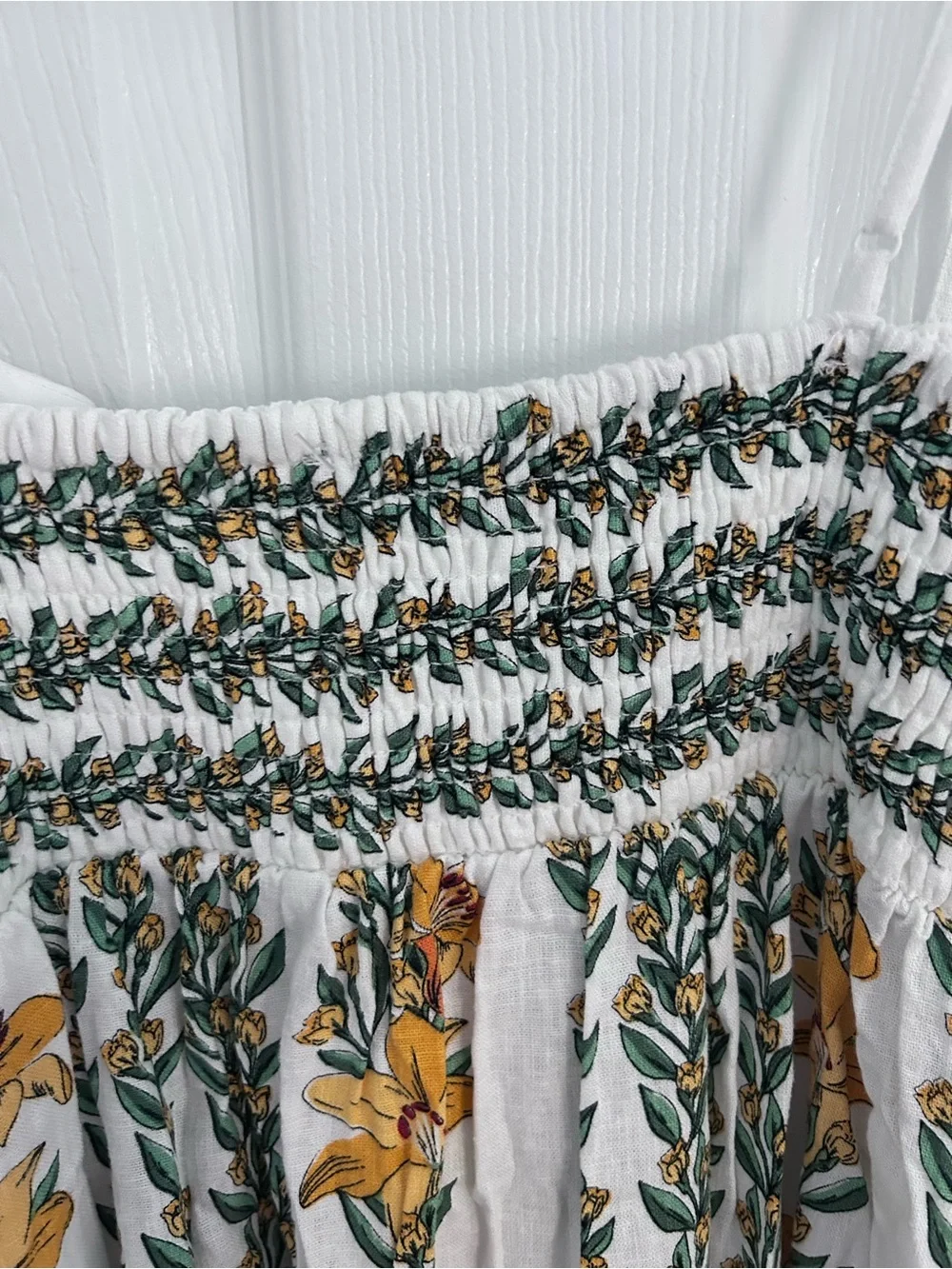 Maison d'Amélie Paris White Smocked Top Floral Dress. Size S - Picture 7 of 10